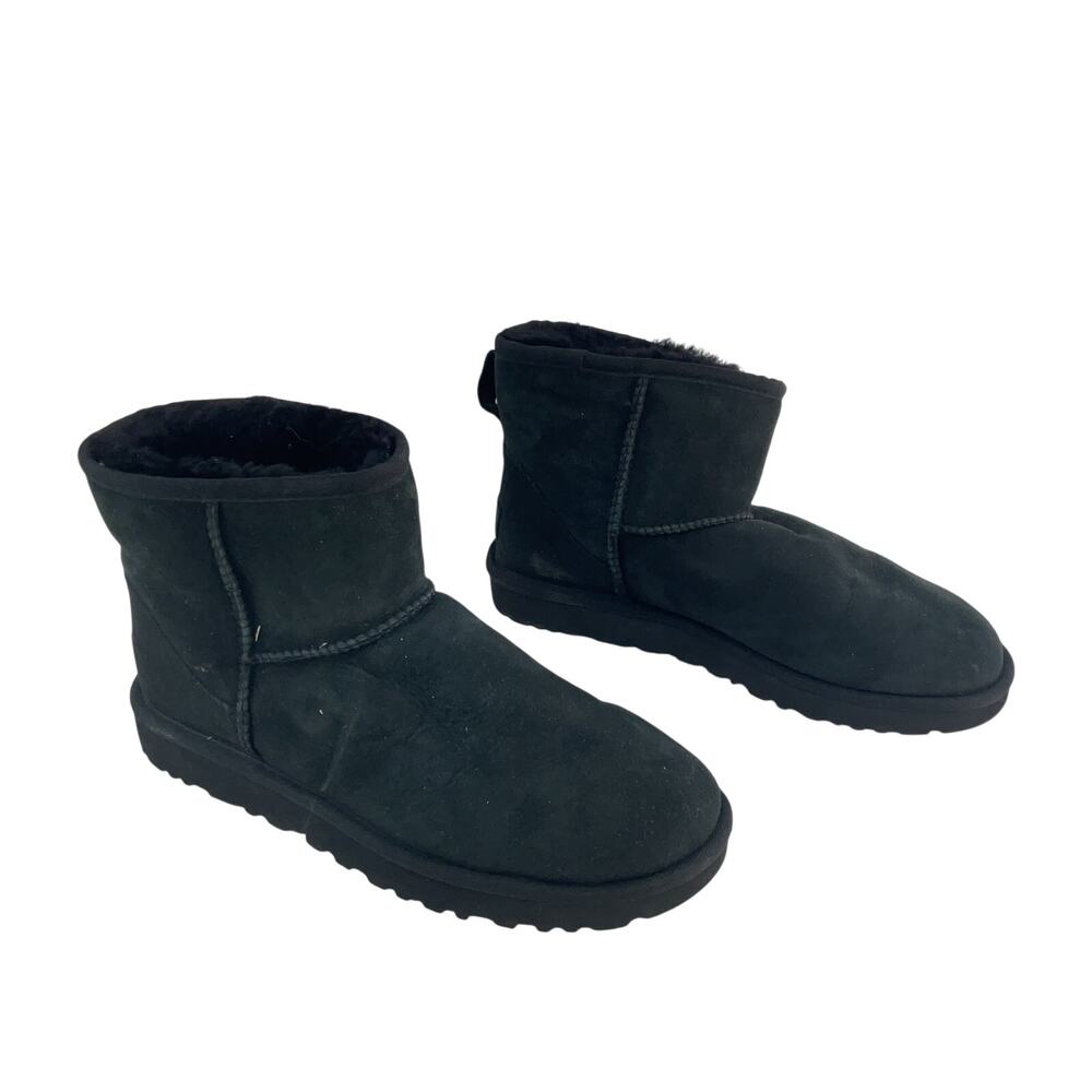 UGG Short Classic Mini II Black Suede Ankle Boots